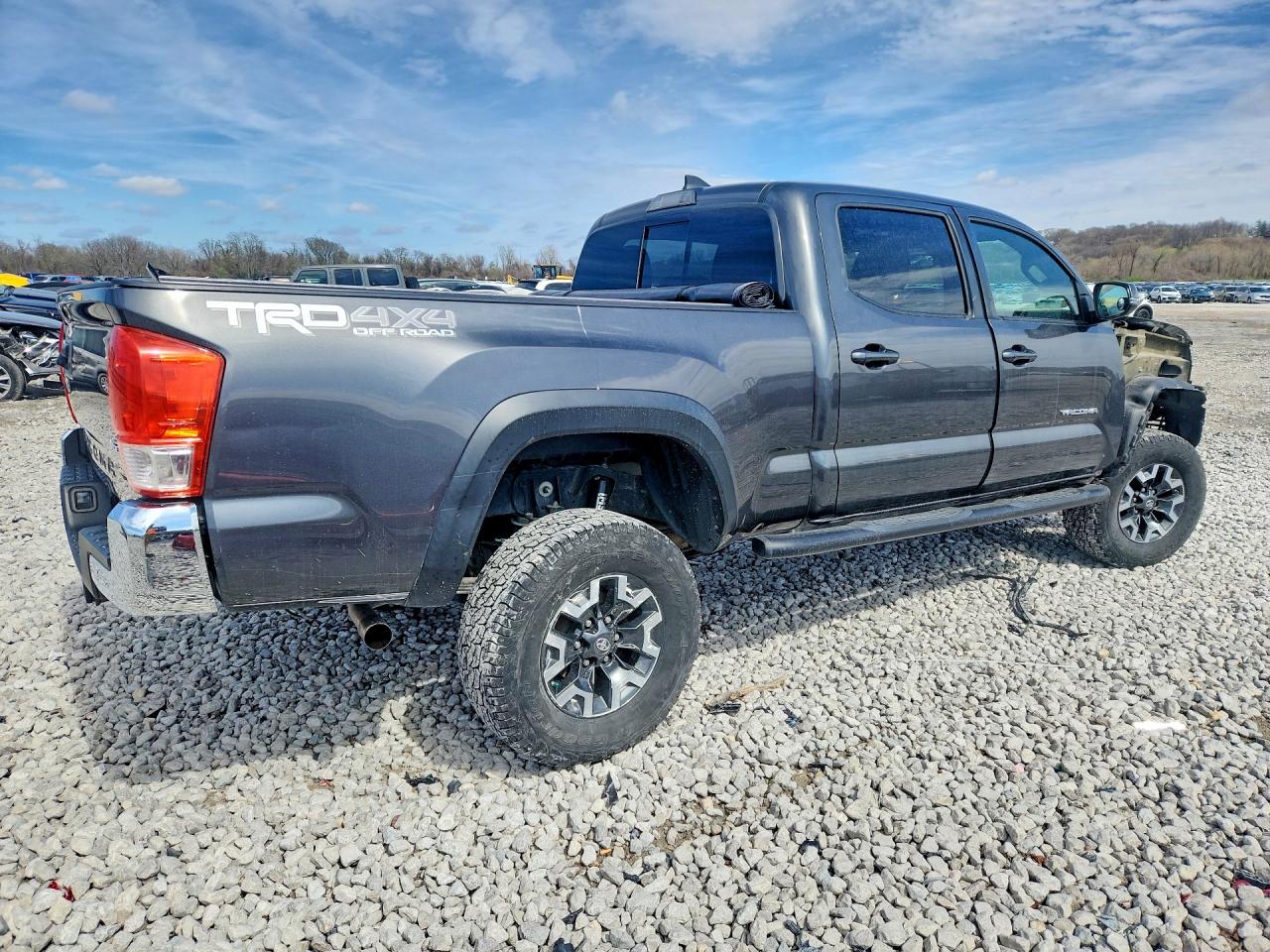 Toyota Tacoma Trd Off-road