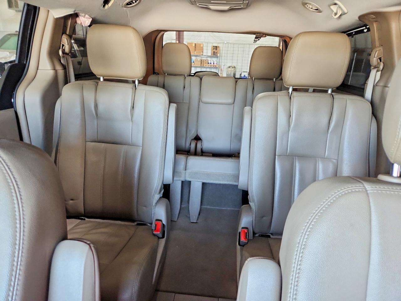 Chrysler Minivan Touring