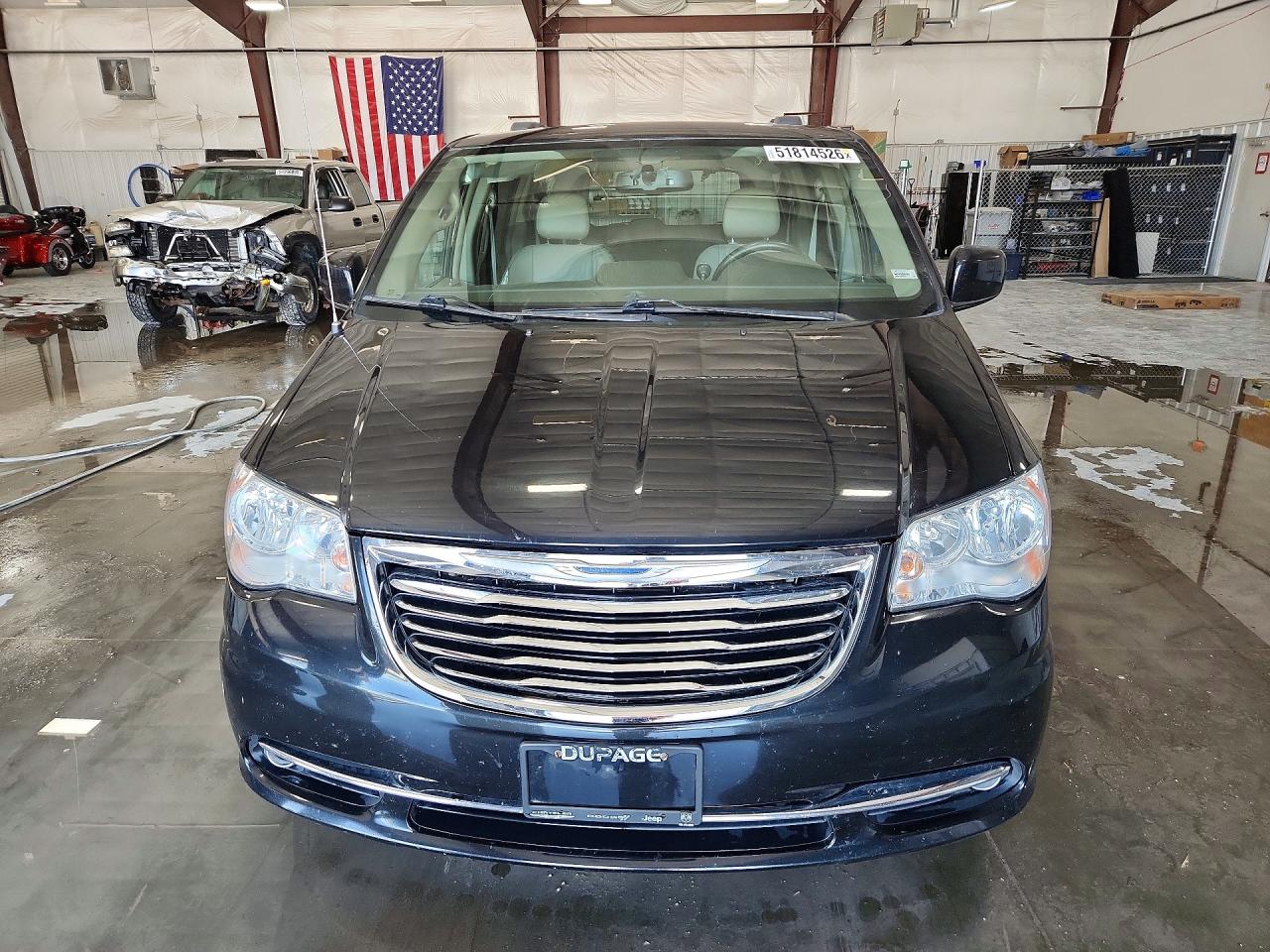 Chrysler Minivan Touring