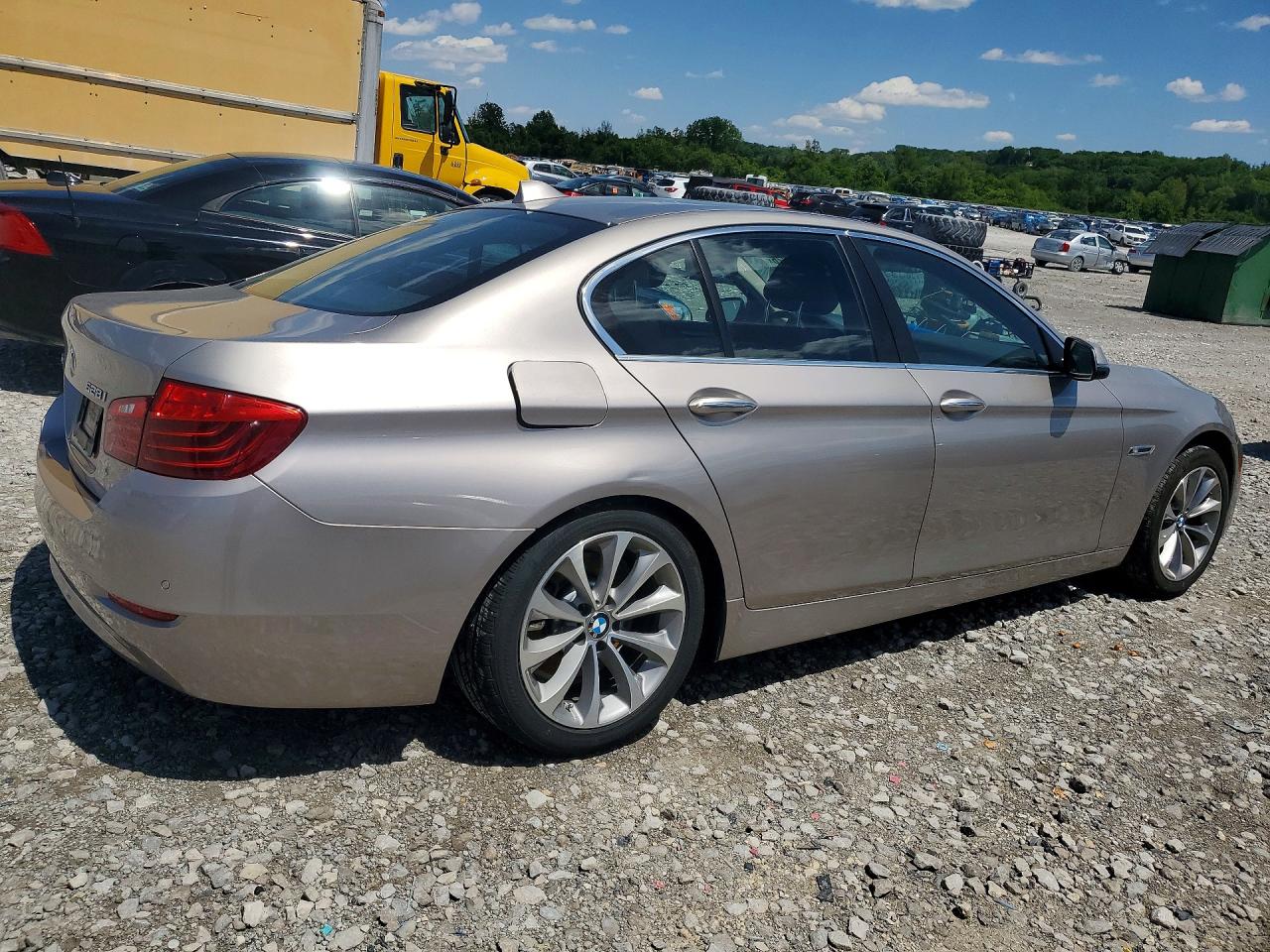 BMW 5 Series Xi