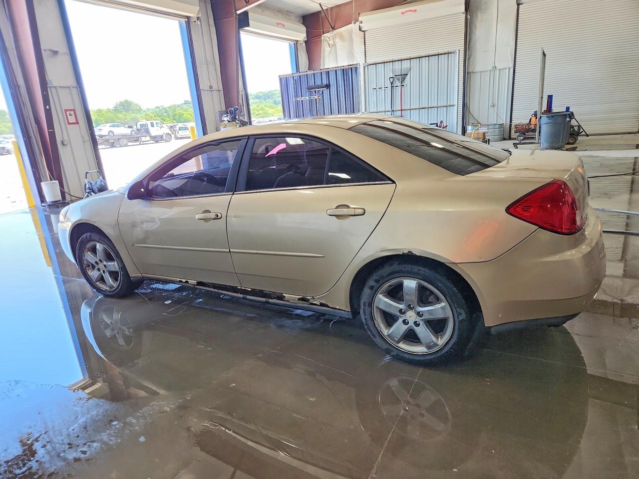 Pontiac G6 Base