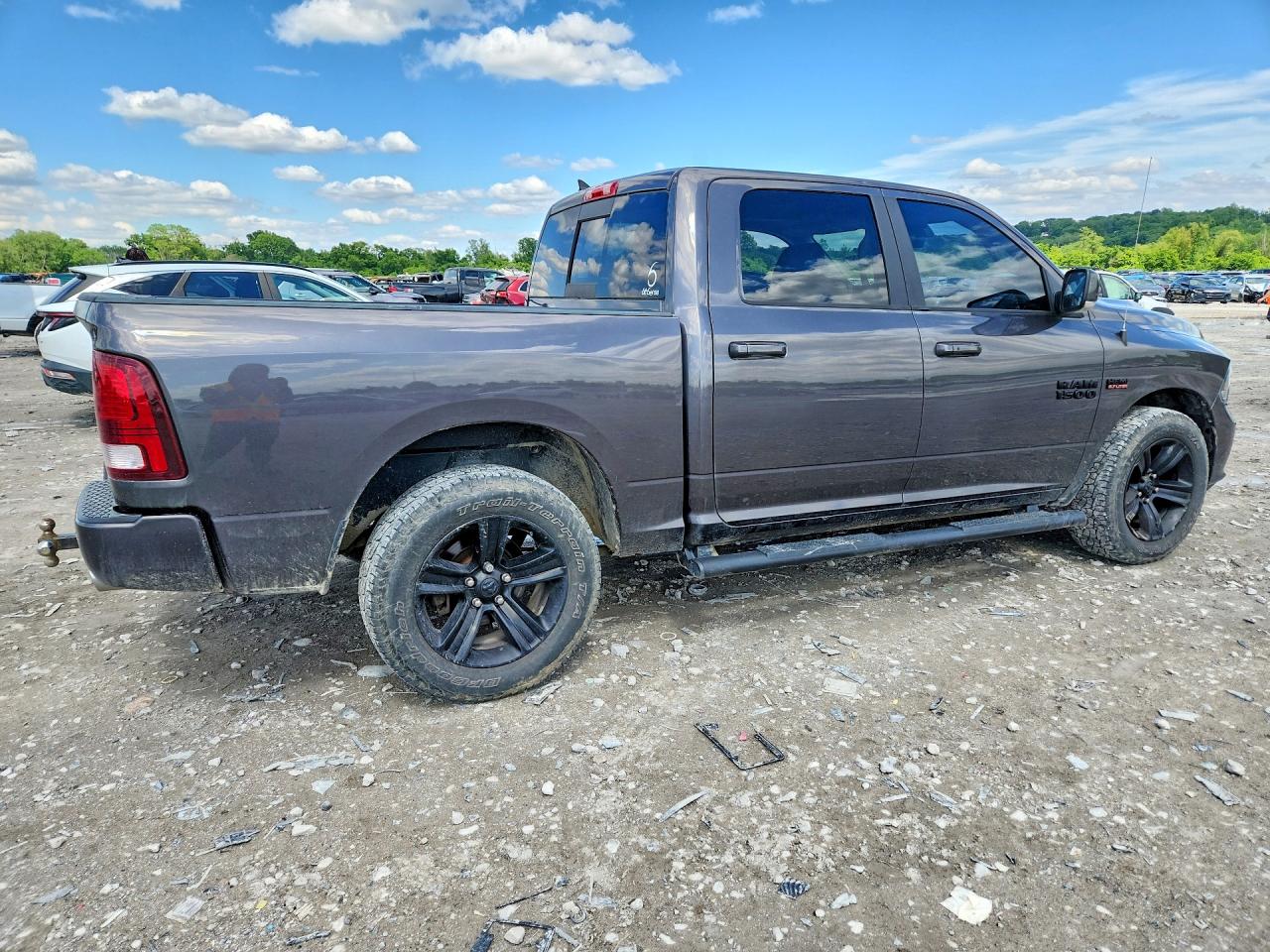 Ram 1500 Sport