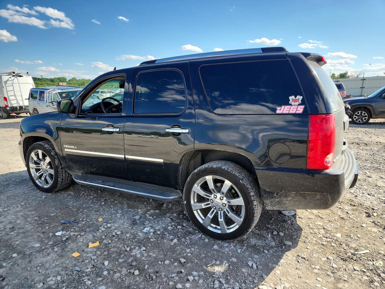 GMC Yukon Denali
