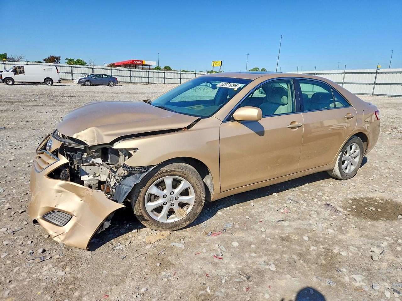 Salvage Toyota Camry Image