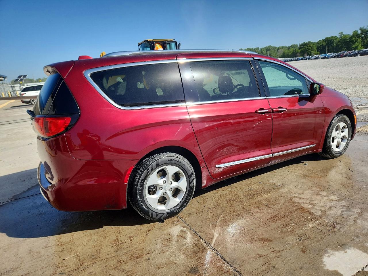 Chrysler Pacifica Touring L Plus