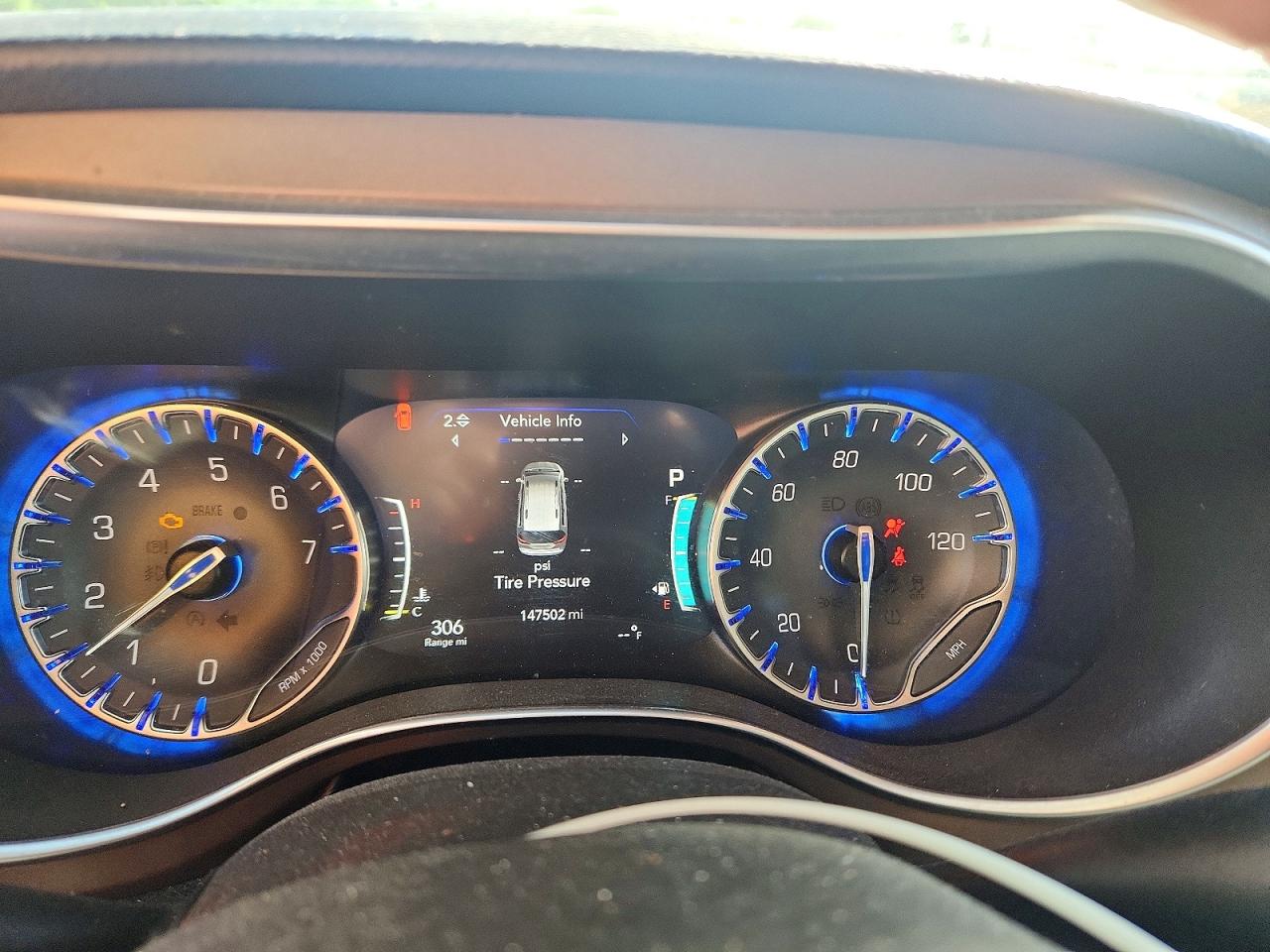 Chrysler Pacifica Touring L Plus