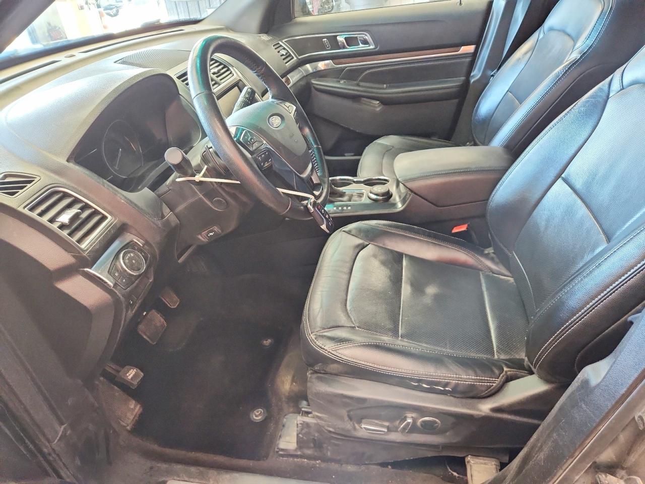 Ford Explorer Limited