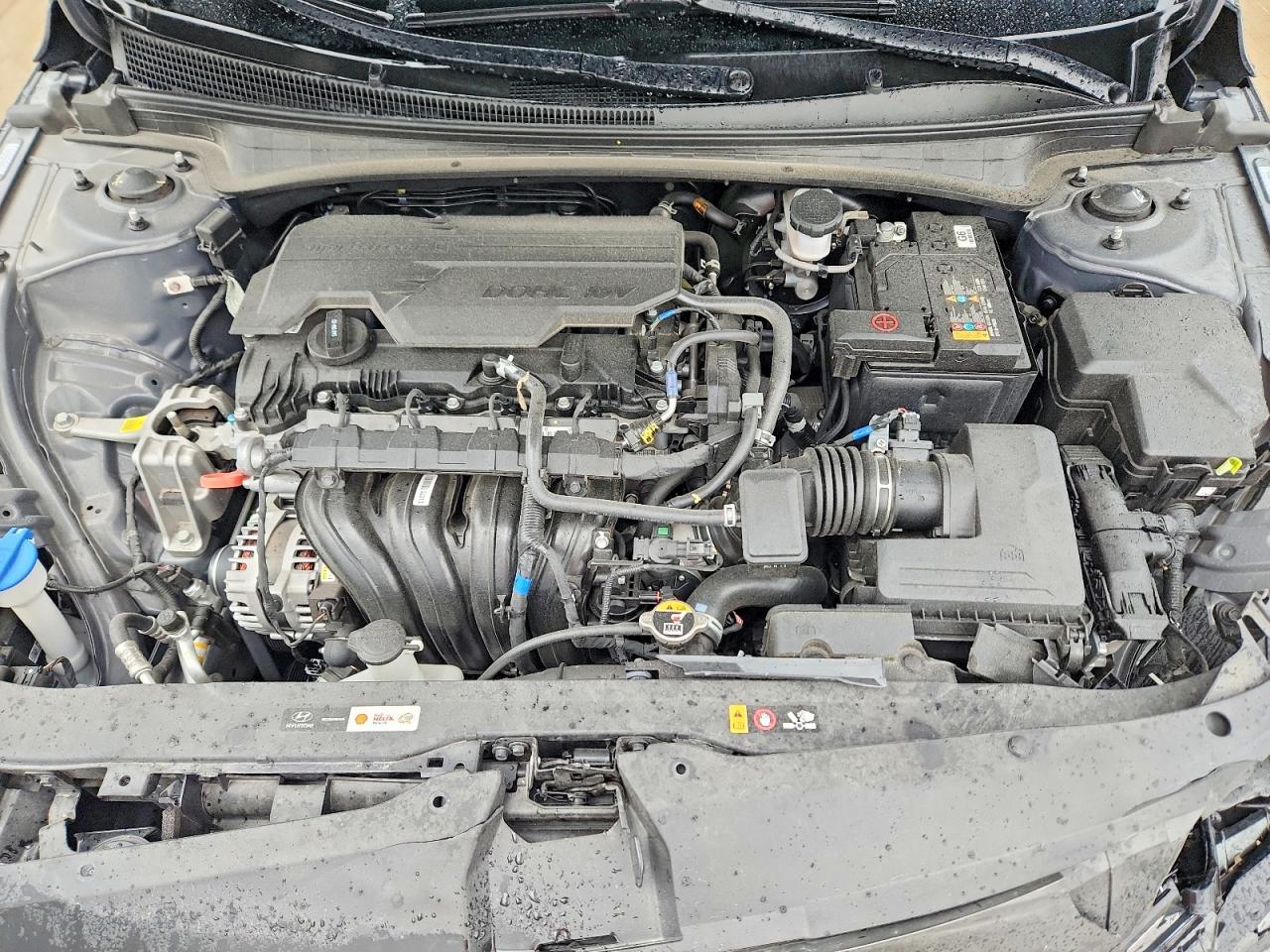 Hyundai ELANTRA Sel