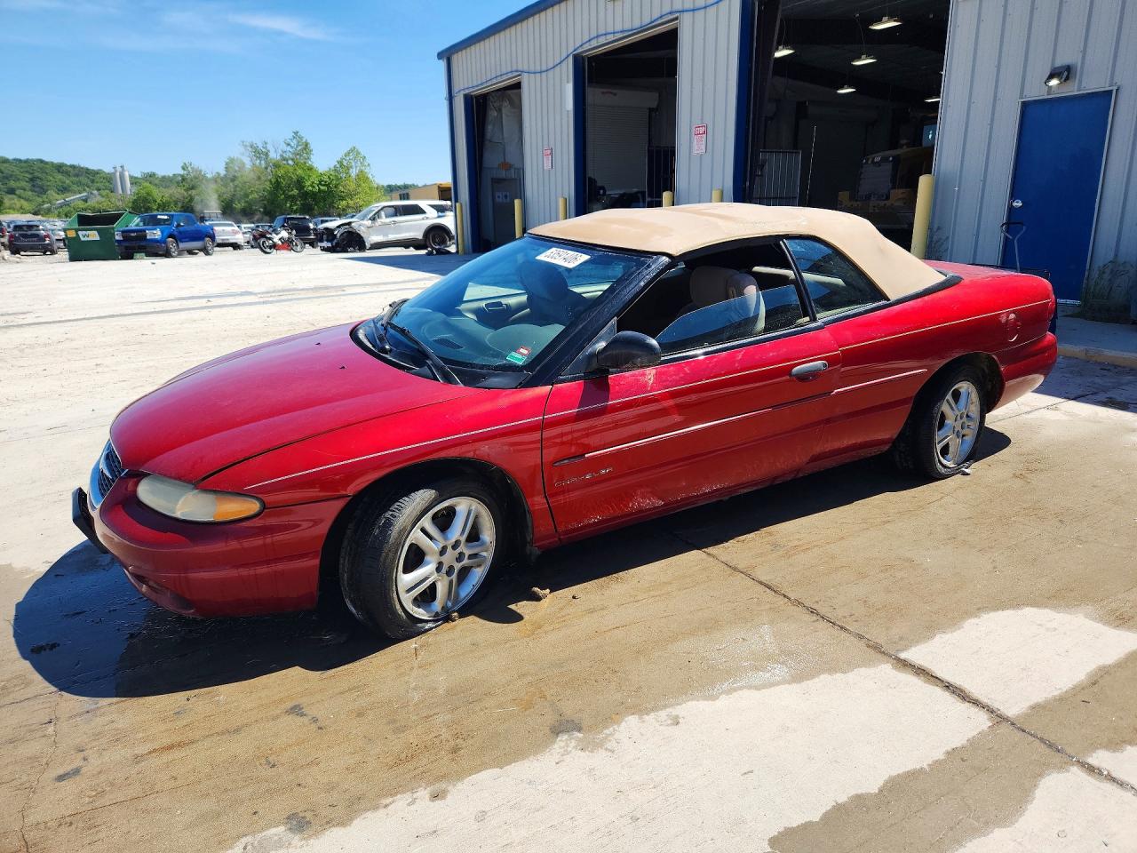 Salvage Chrysler Sebring Image