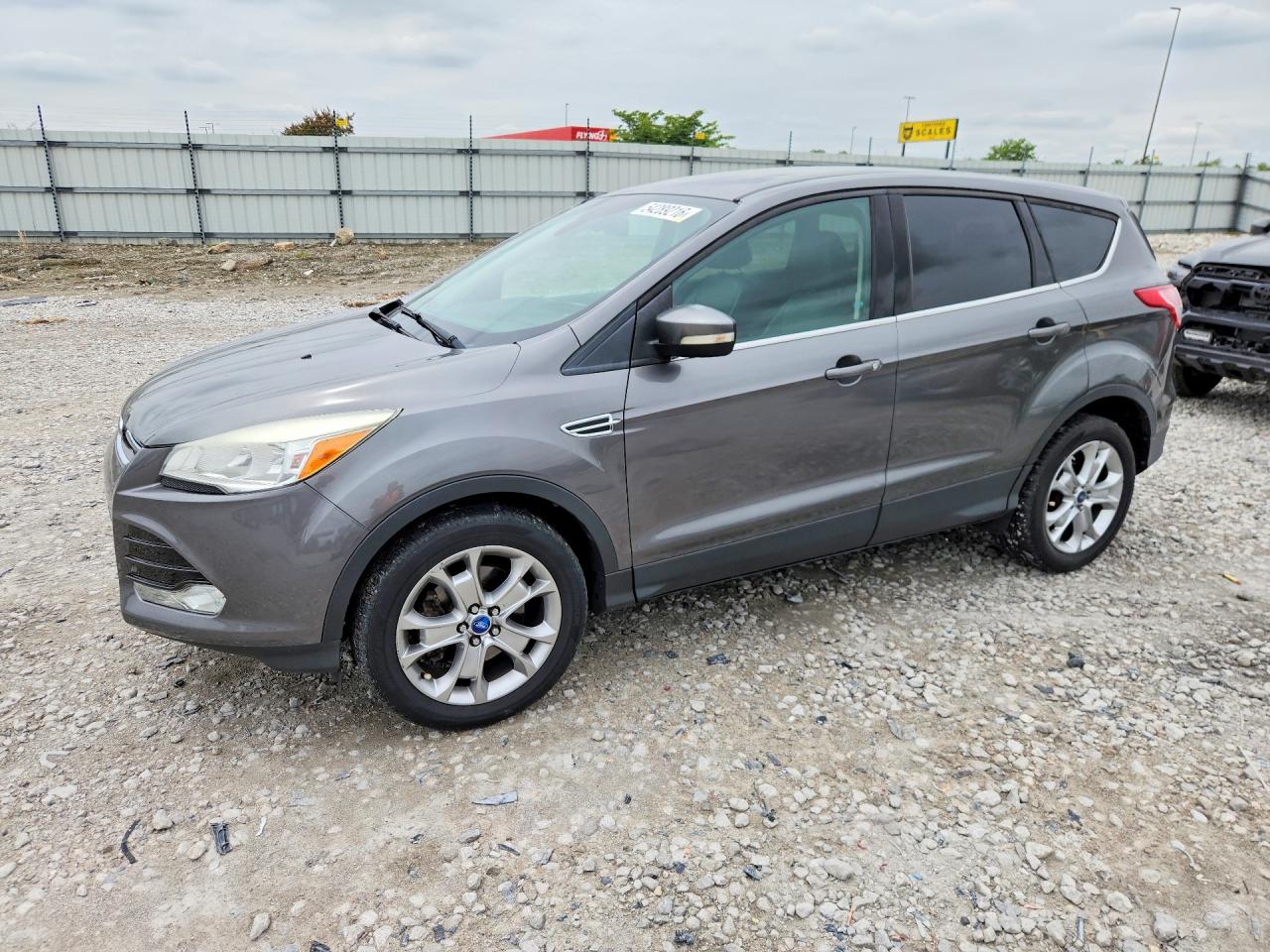Salvage Ford Escape Image