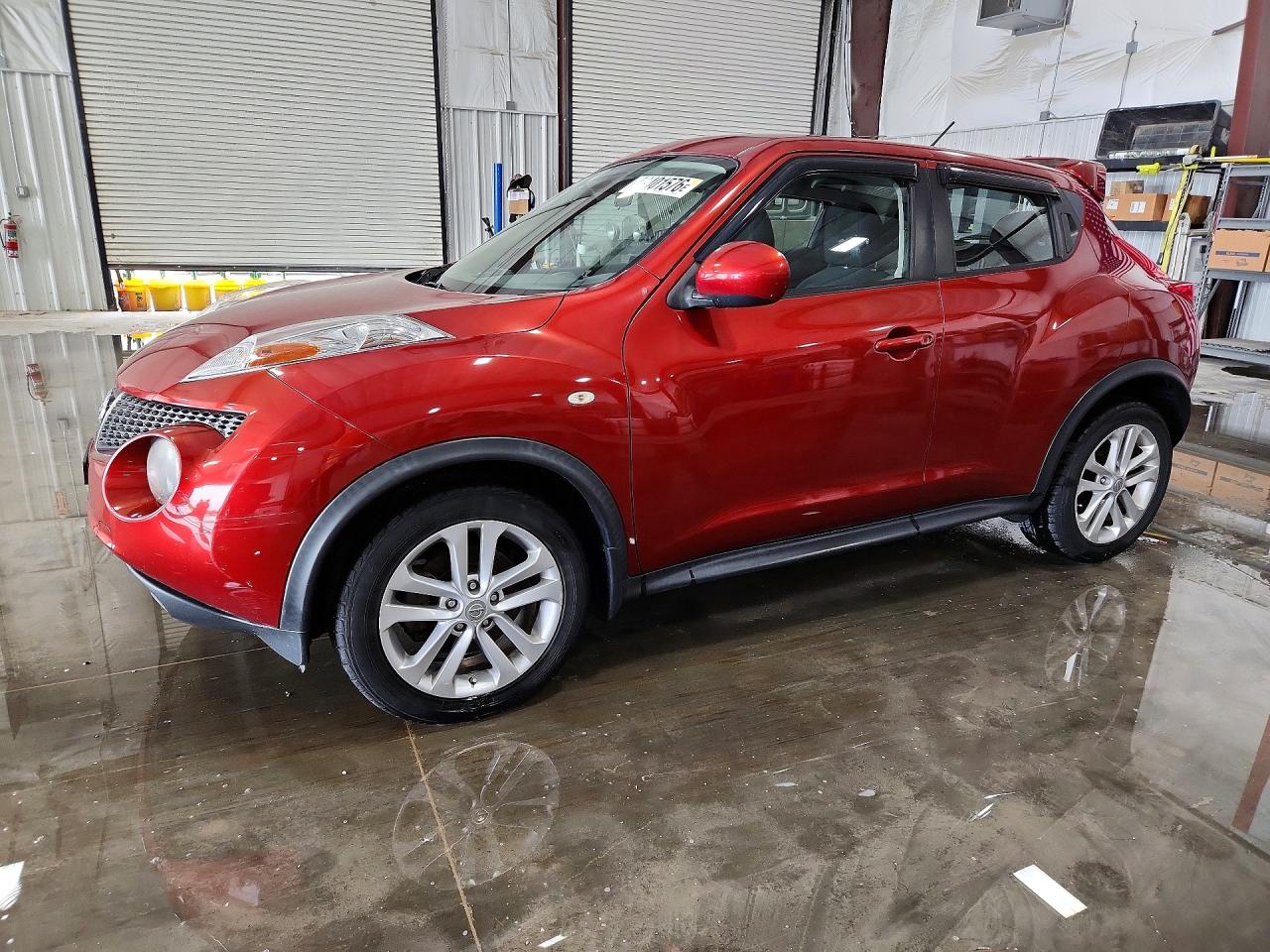 Salvage Nissan JUKE Image