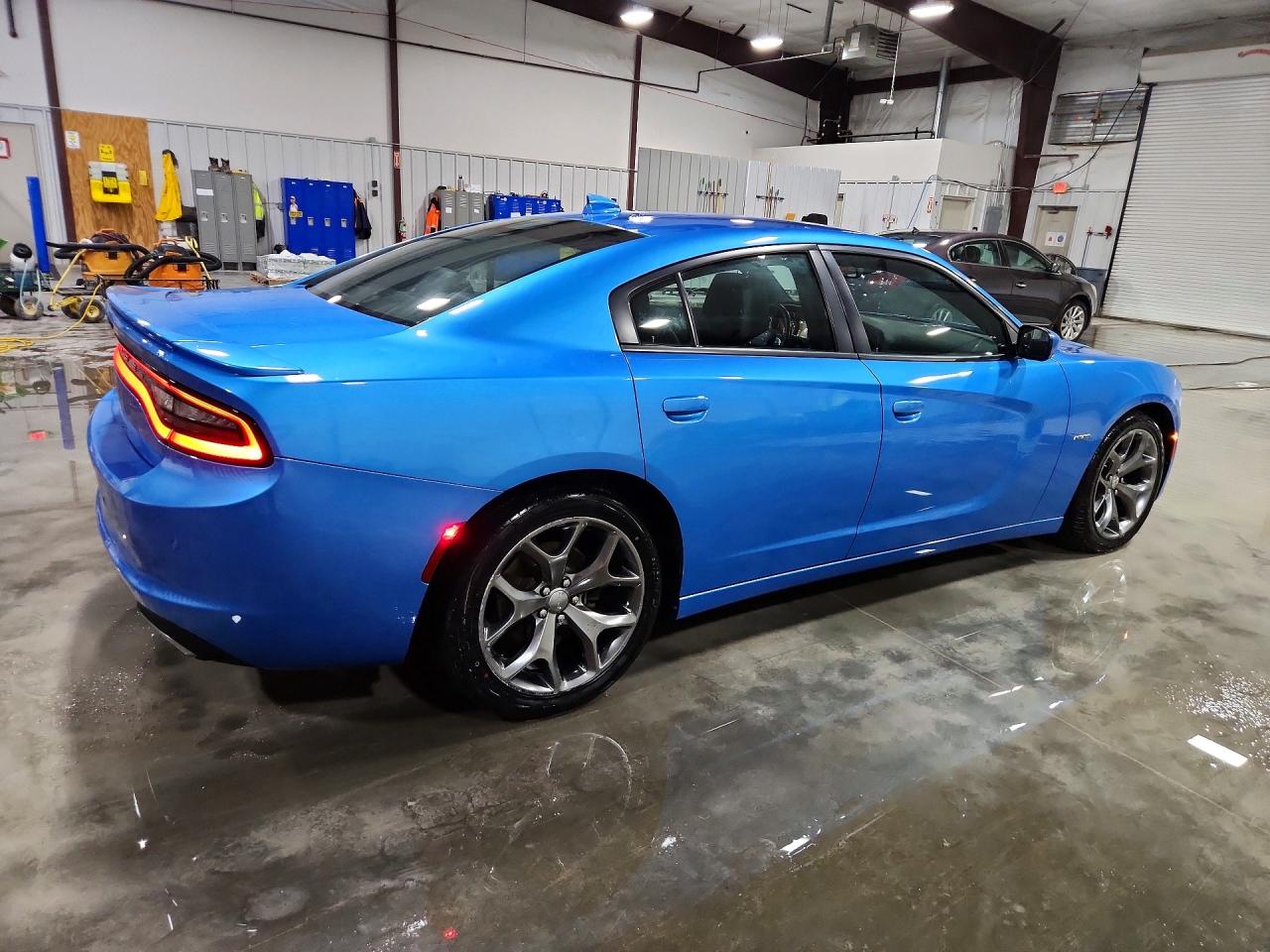 Dodge Charger R