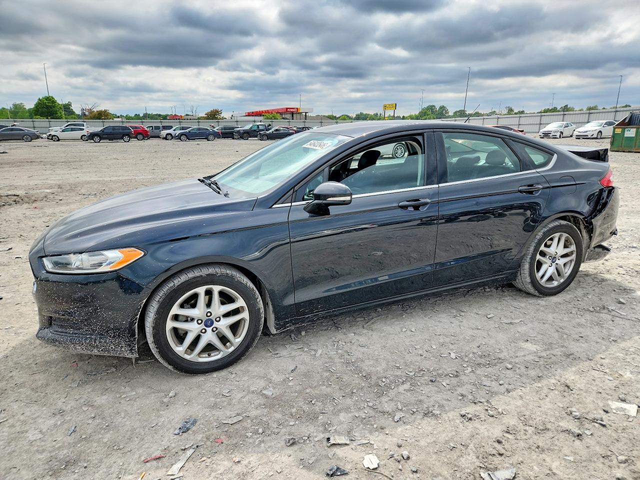 Salvage Ford Fusion Image
