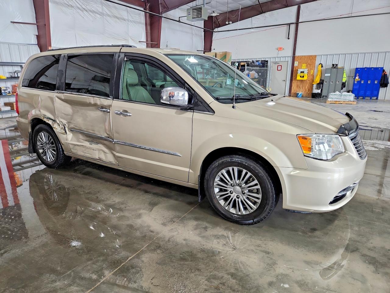 Chrysler Minivan Touring L