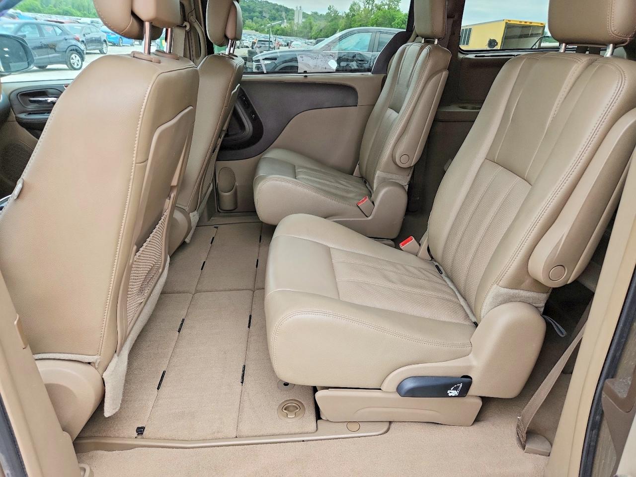 Chrysler Minivan Touring L