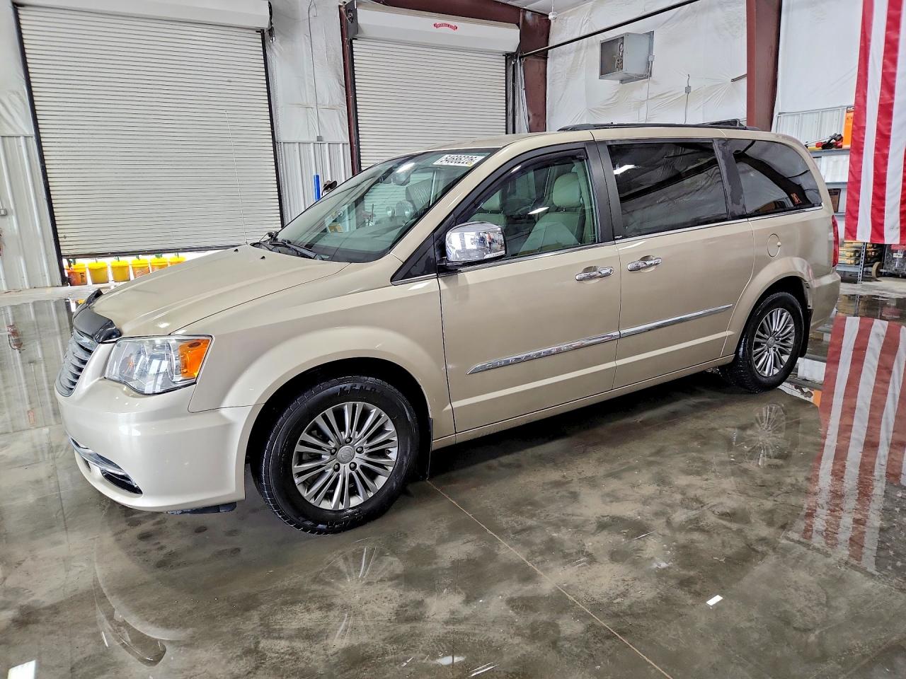 Salvage Chrysler Minivan Image