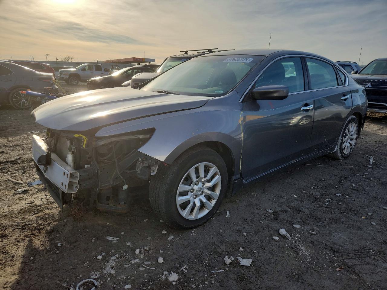 Salvage Nissan Altima Image