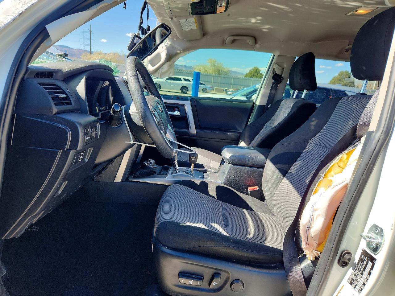 Toyota 4Runner Sr5