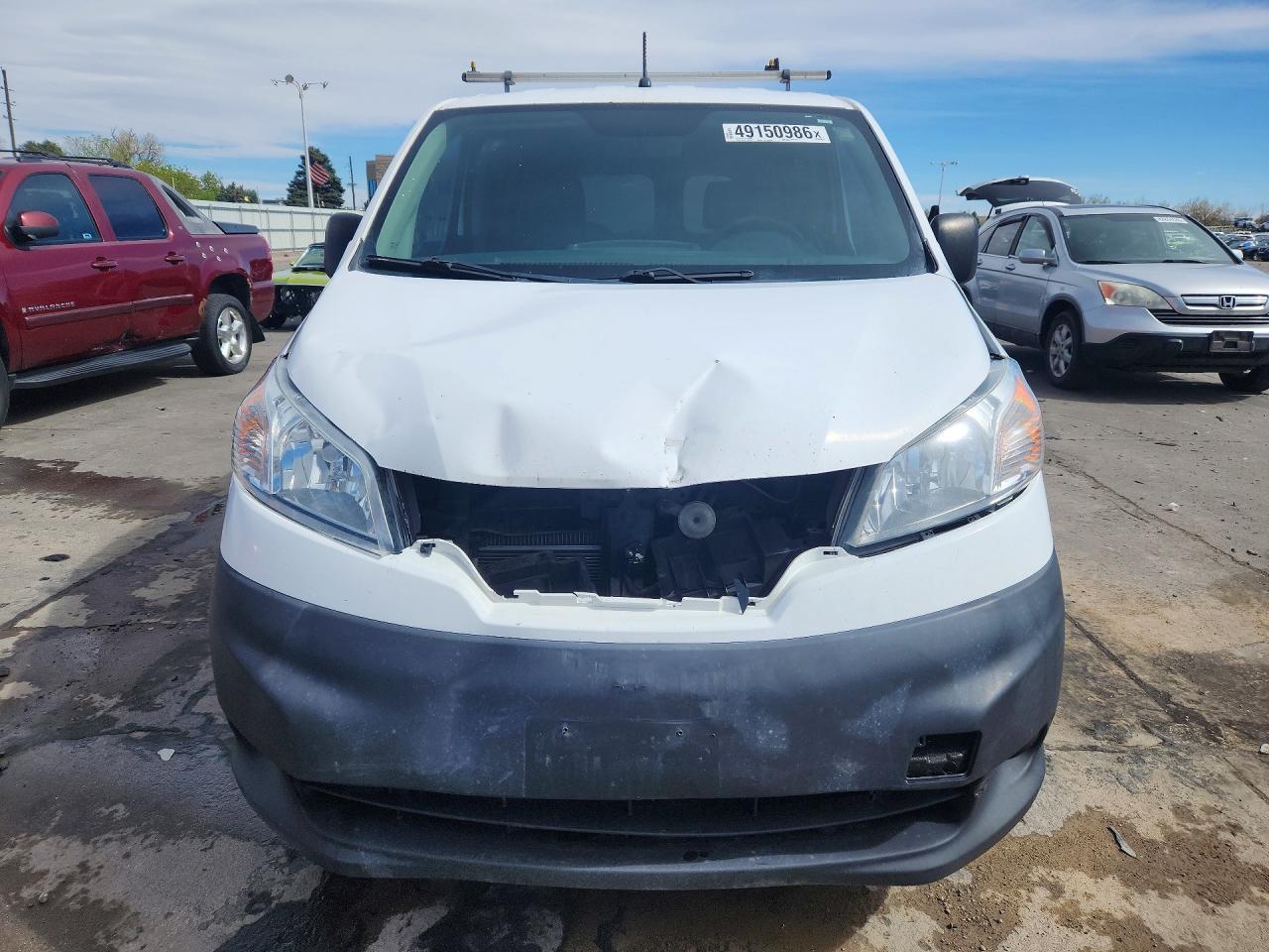 Nissan Nv S