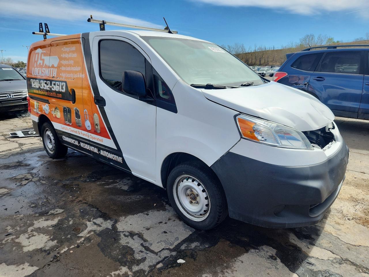 Nissan Nv S