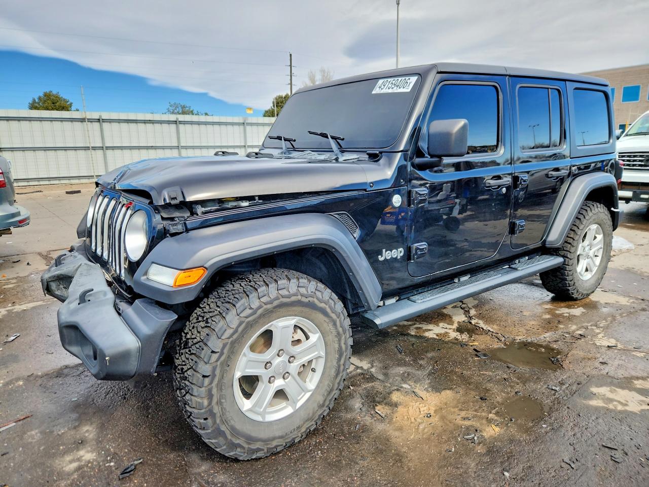 Salvage Jeep Wrangler Image