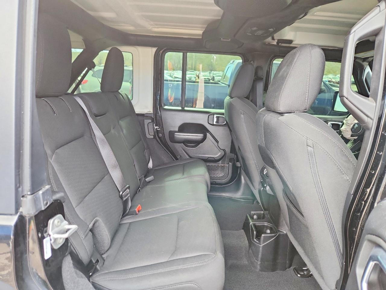Jeep Wrangler Sport