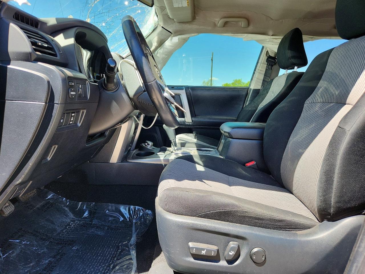 Toyota 4Runner Sr5