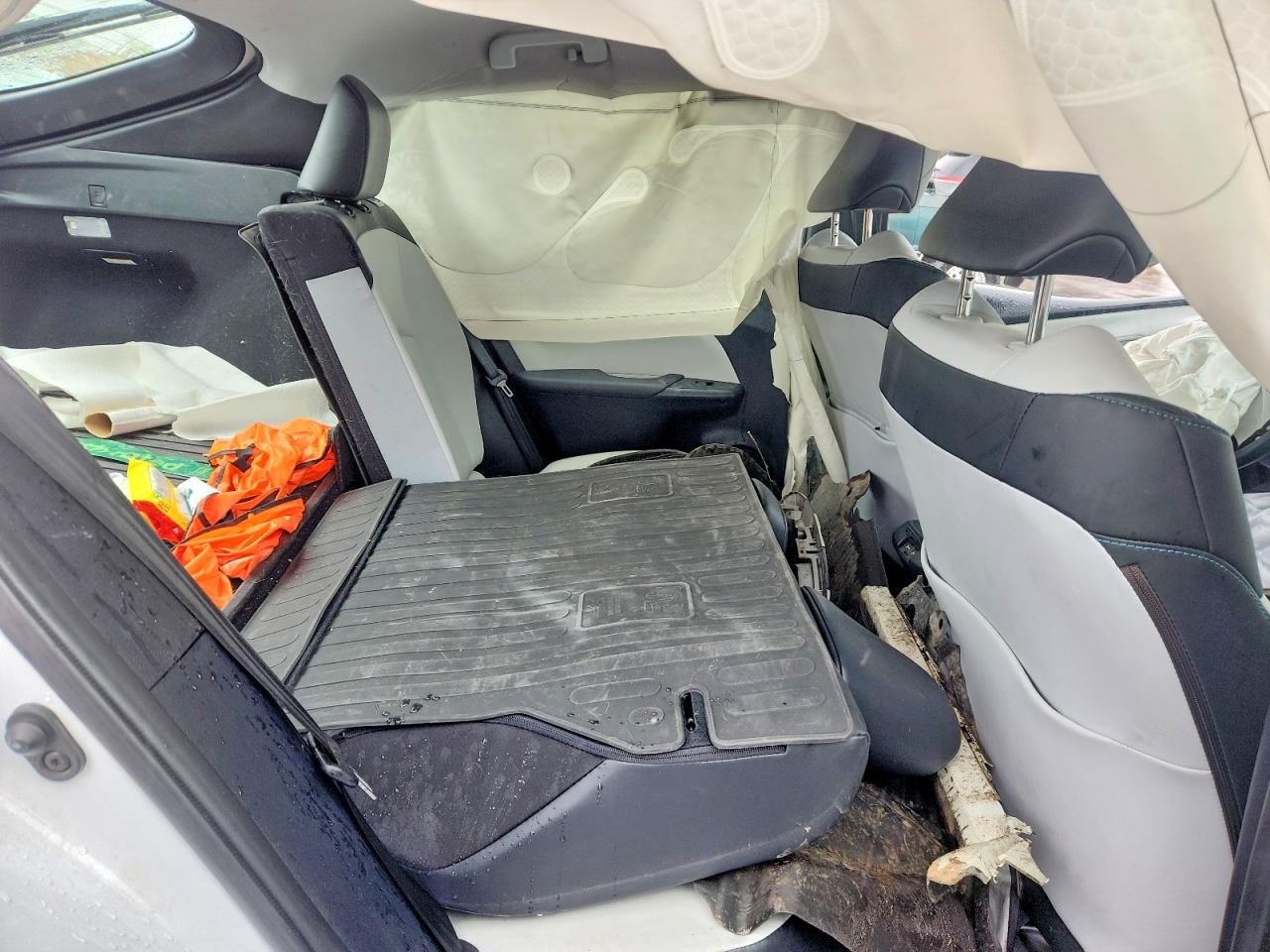 Toyota Prius Xle Awd-e