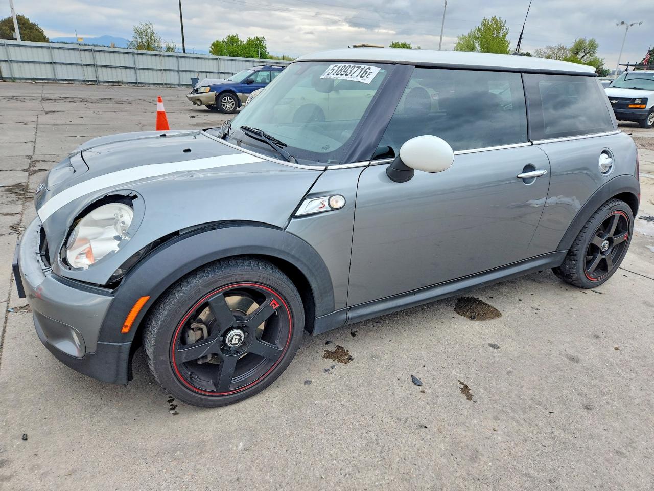 Salvage MINI Cooper Image