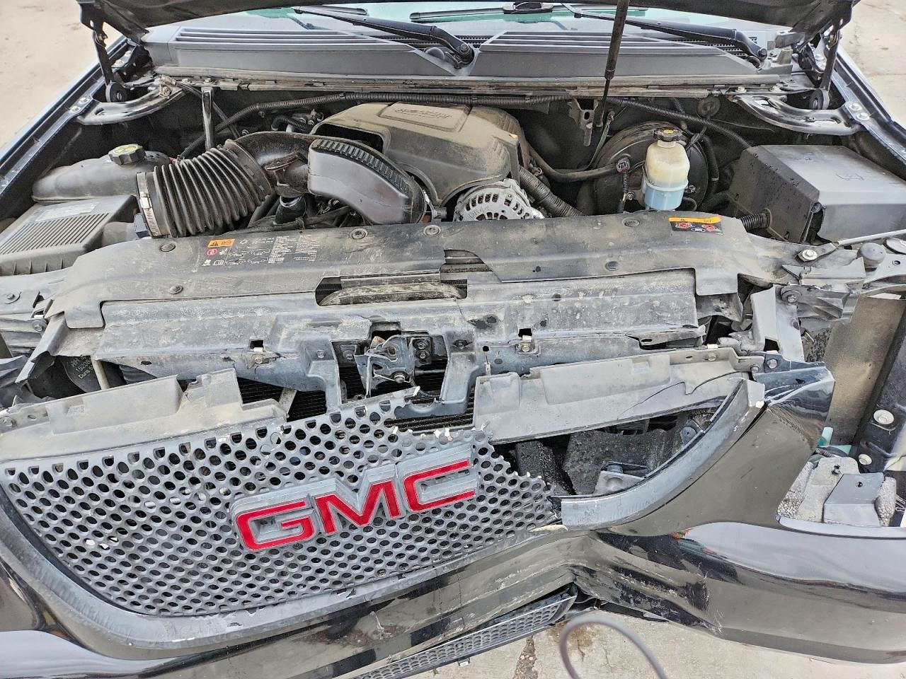 GMC Yukon Denali