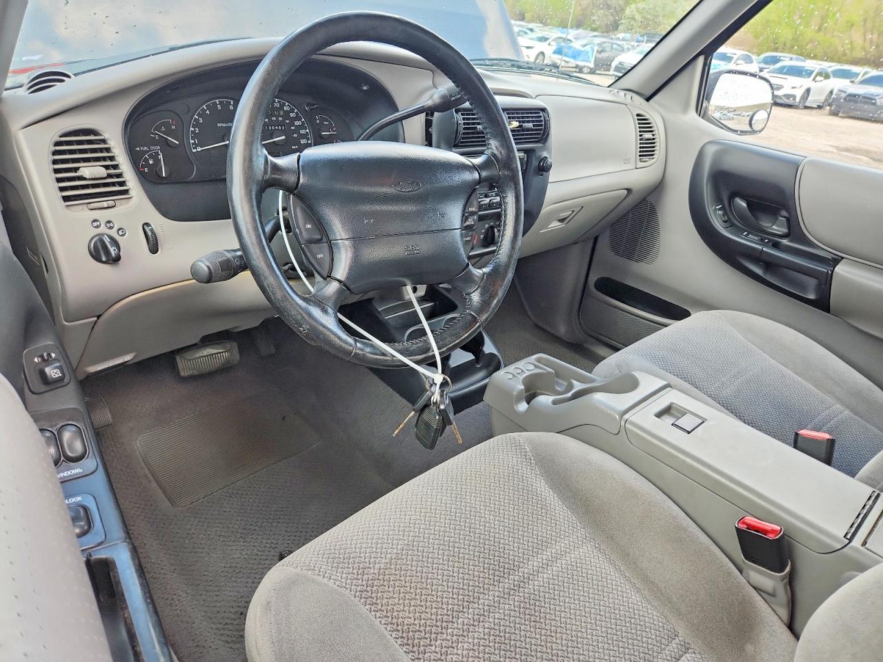 Ford Ranger Super Cab