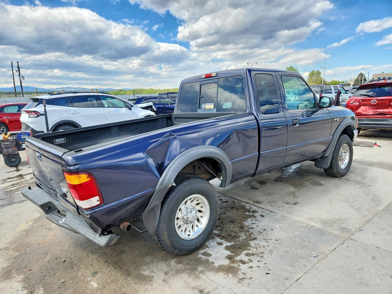 Ford Ranger Super Cab