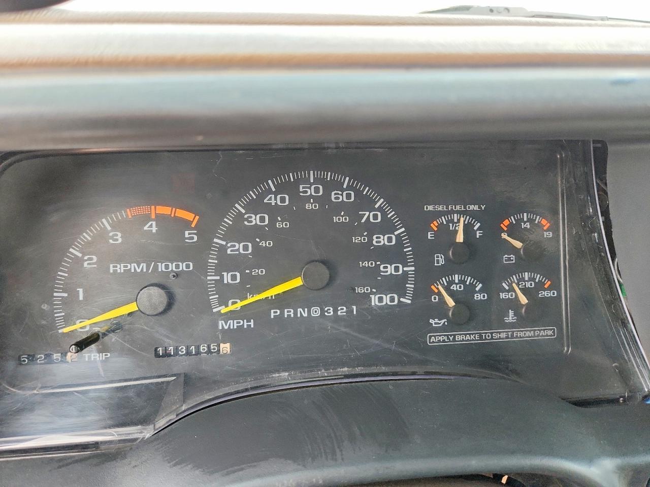 Chevrolet Suburban K2500