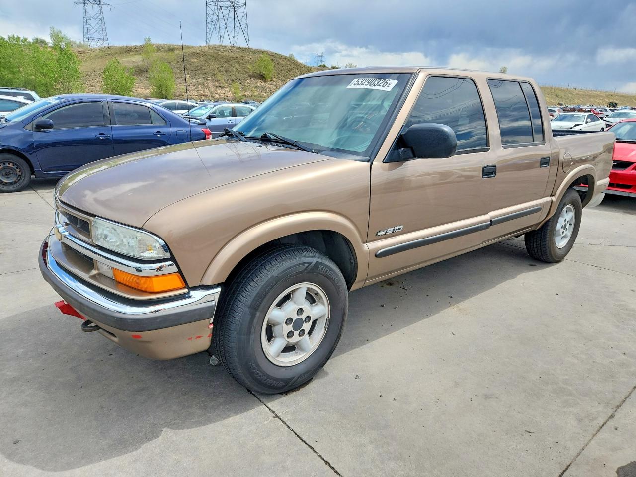 Salvage Chevrolet S-10 Image