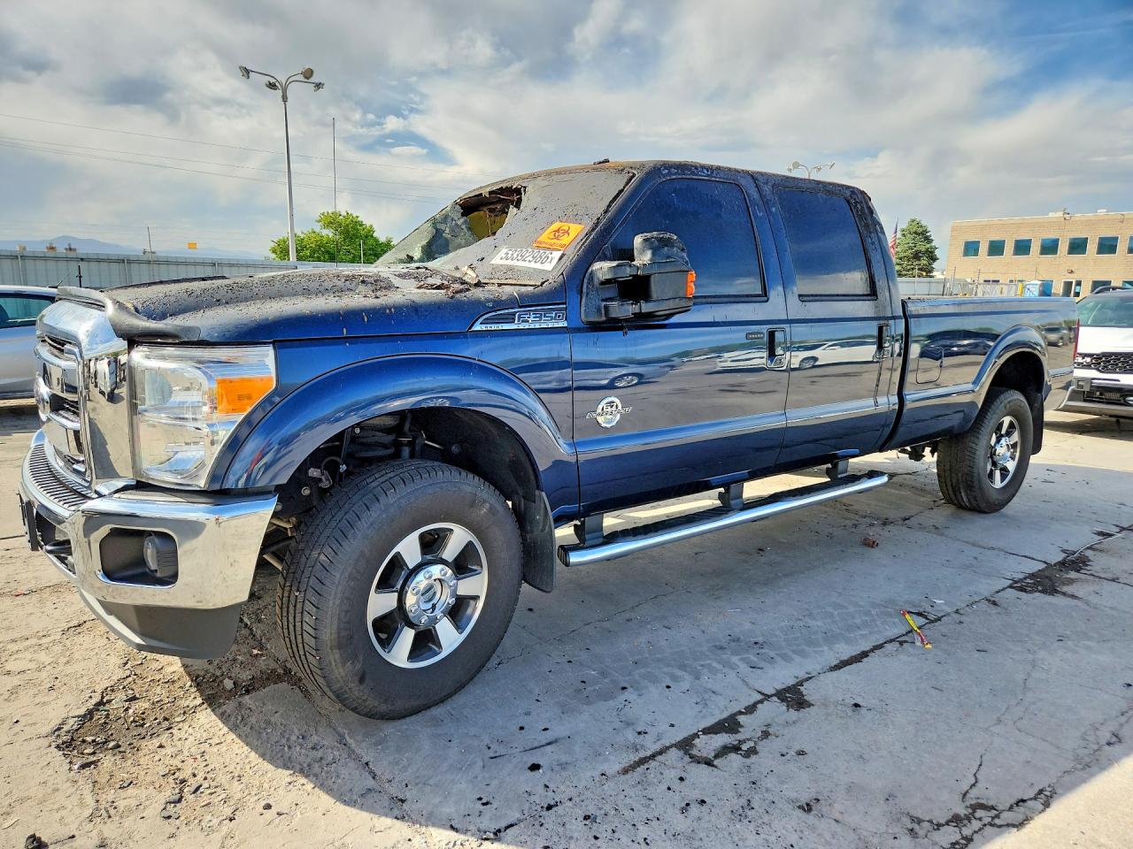 Salvage Ford F-350 Image
