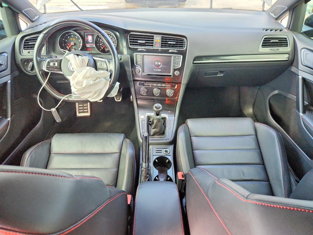 Volkswagen GTI Sport