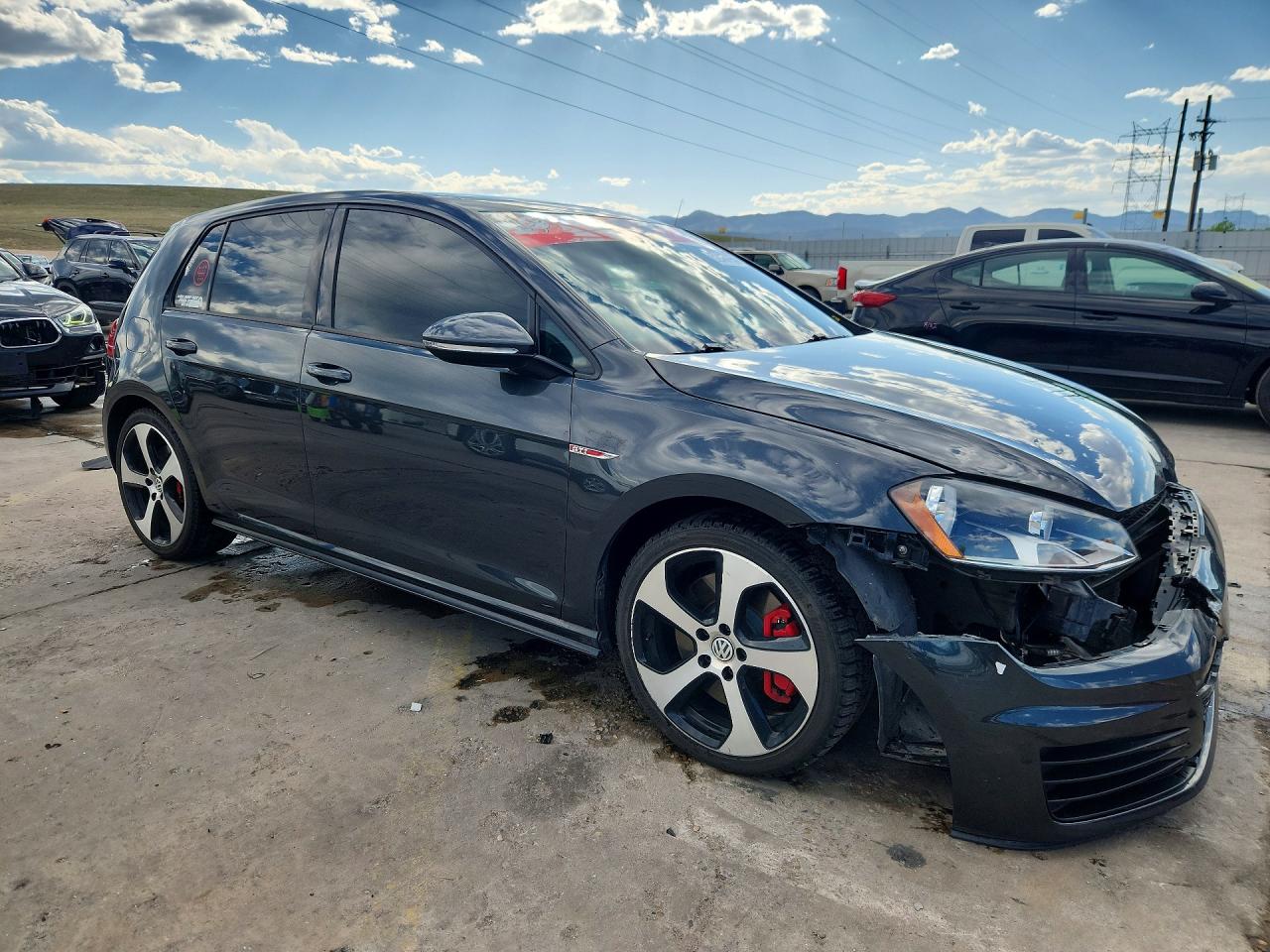 Volkswagen GTI Sport