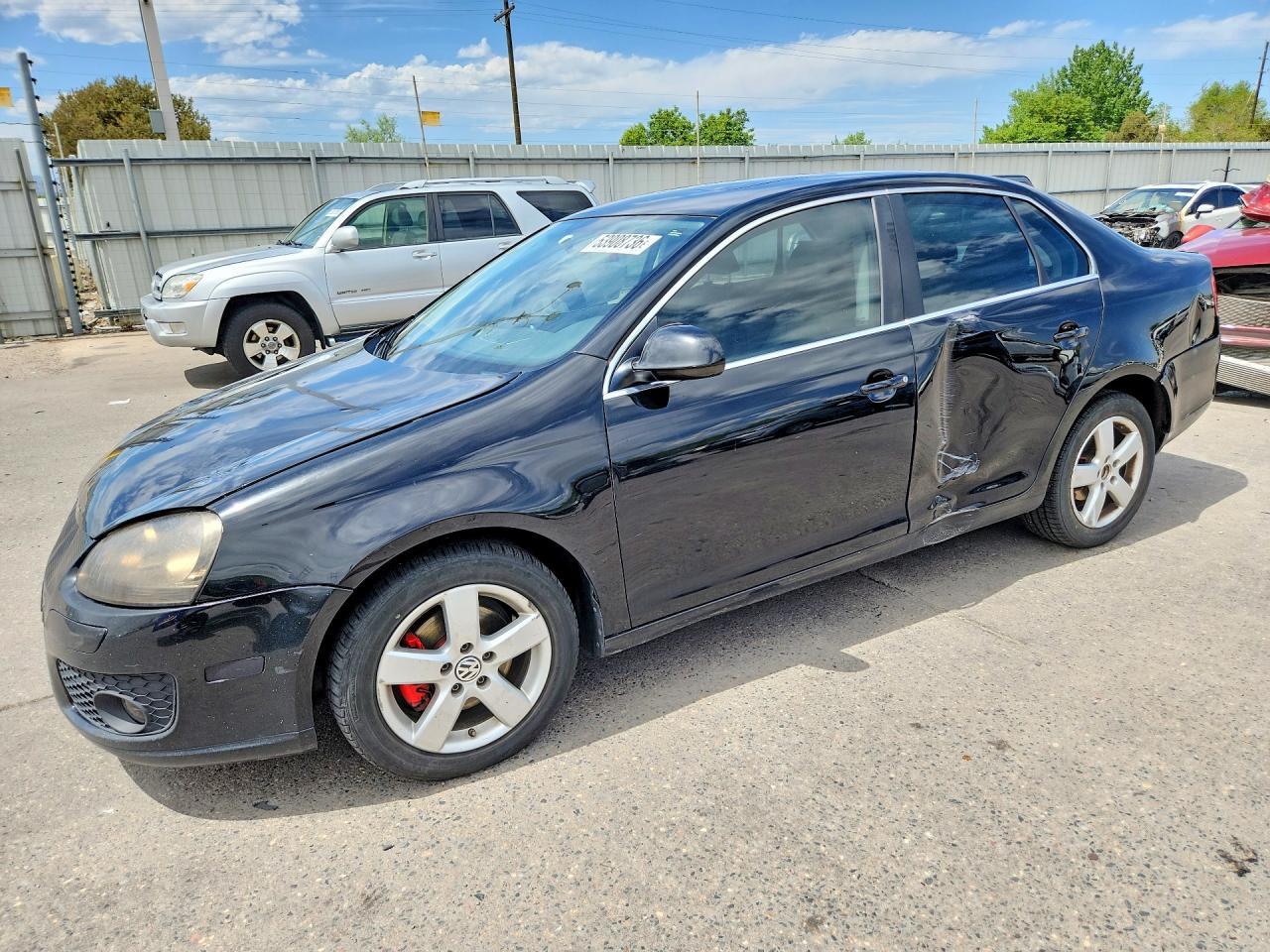 Salvage Volkswagen Jetta Image