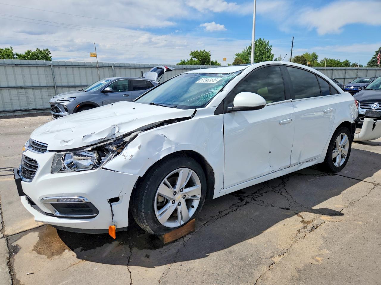 Salvage Chevrolet Cruze Image