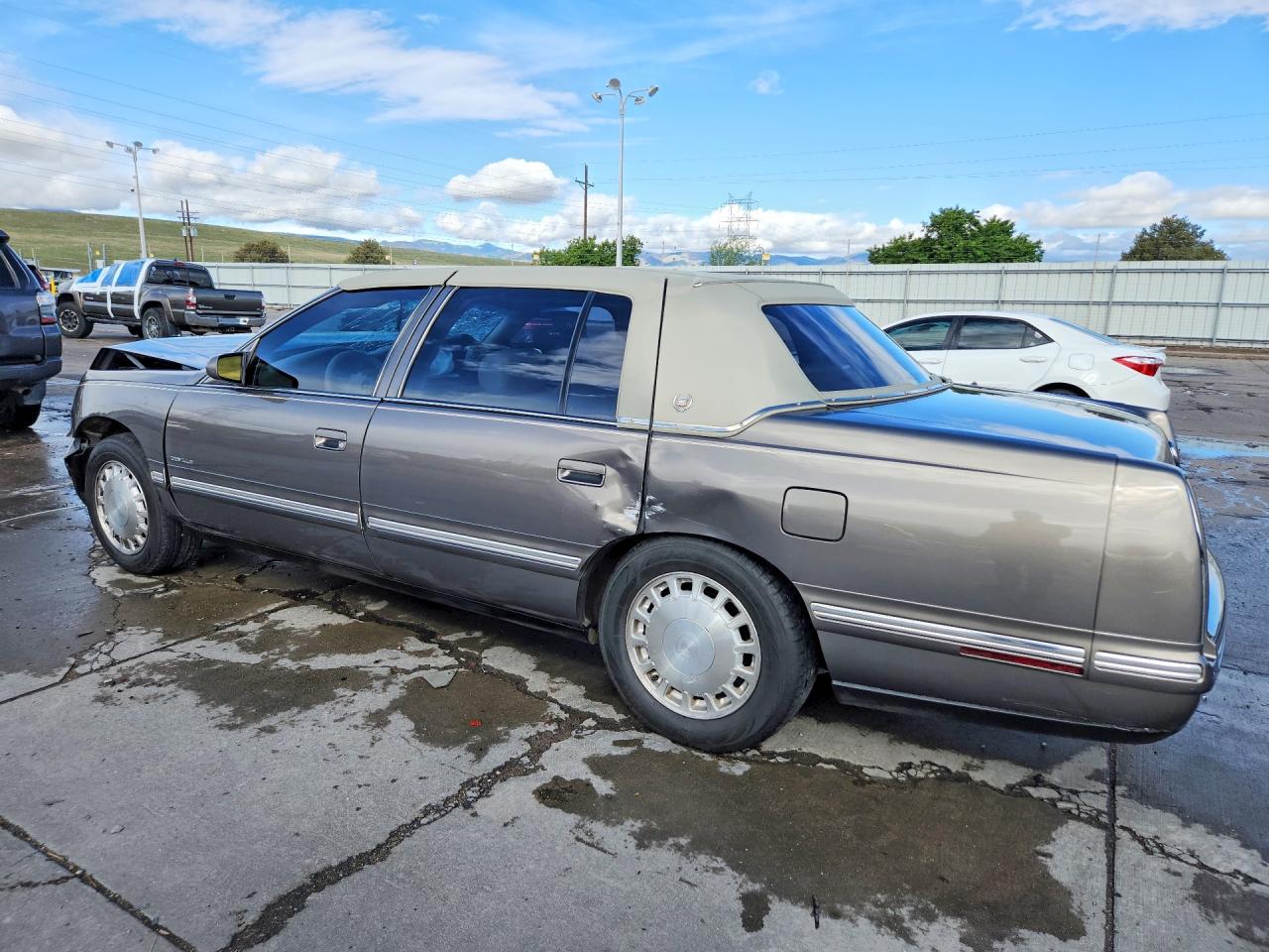 Cadillac DeVille
