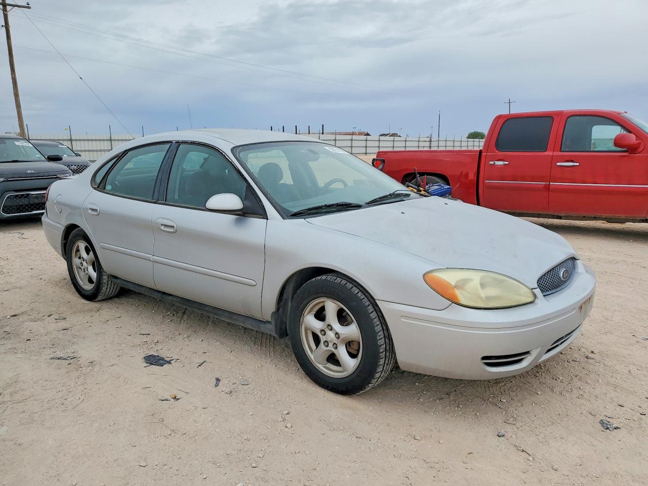 Ford Taurus Se