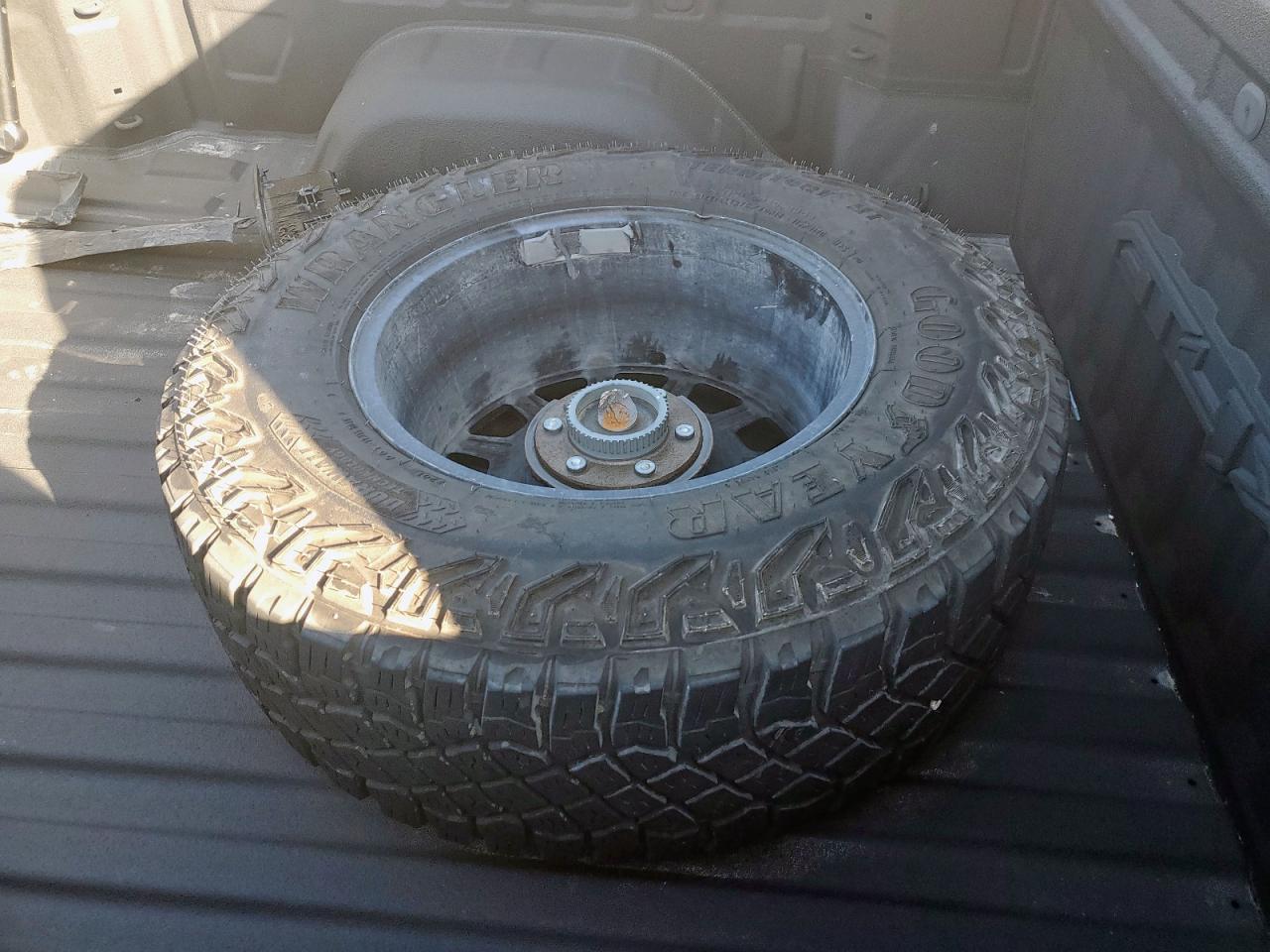 GMC Sierra K1500 At4x