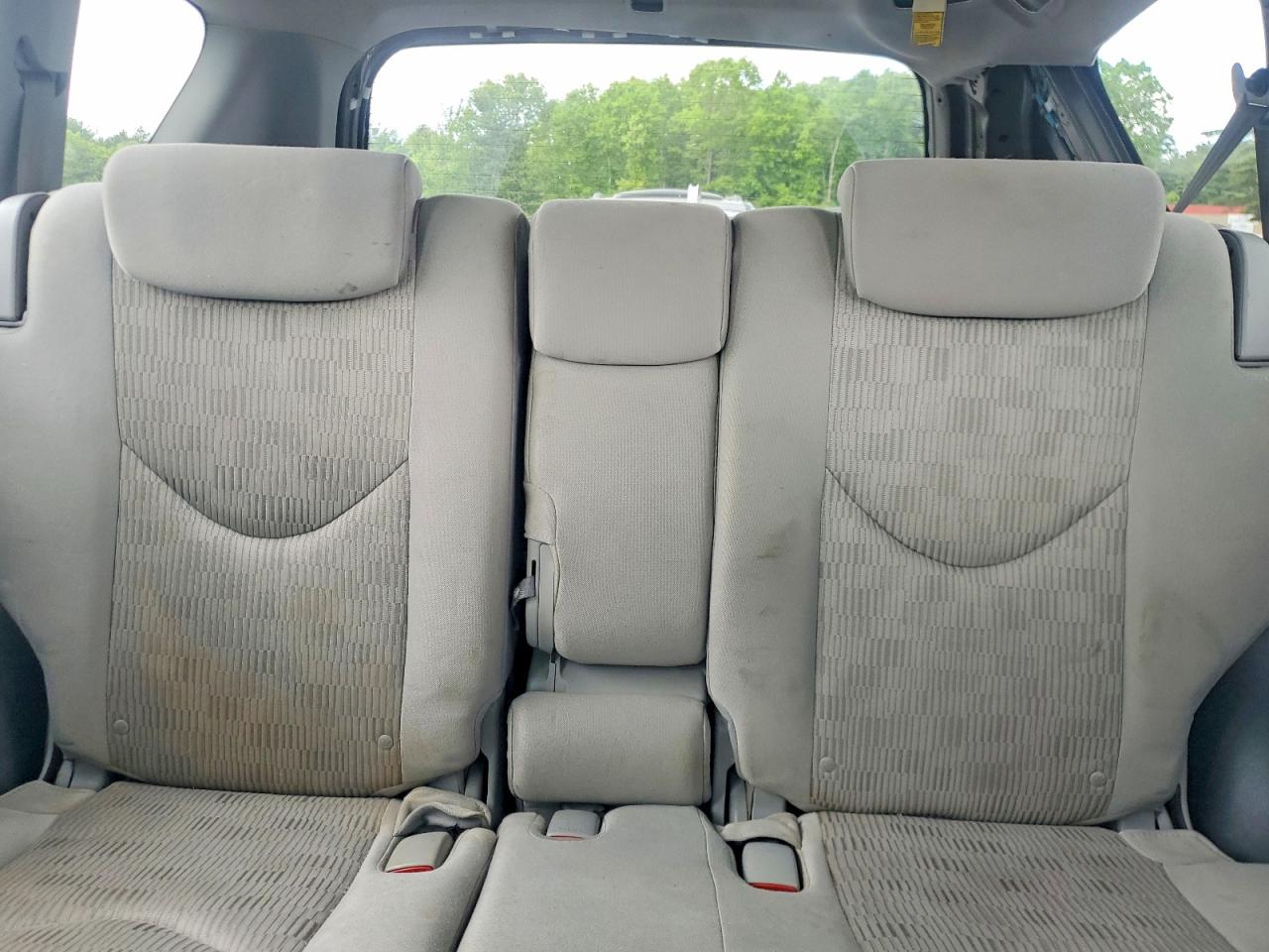 Toyota RAV4 Base