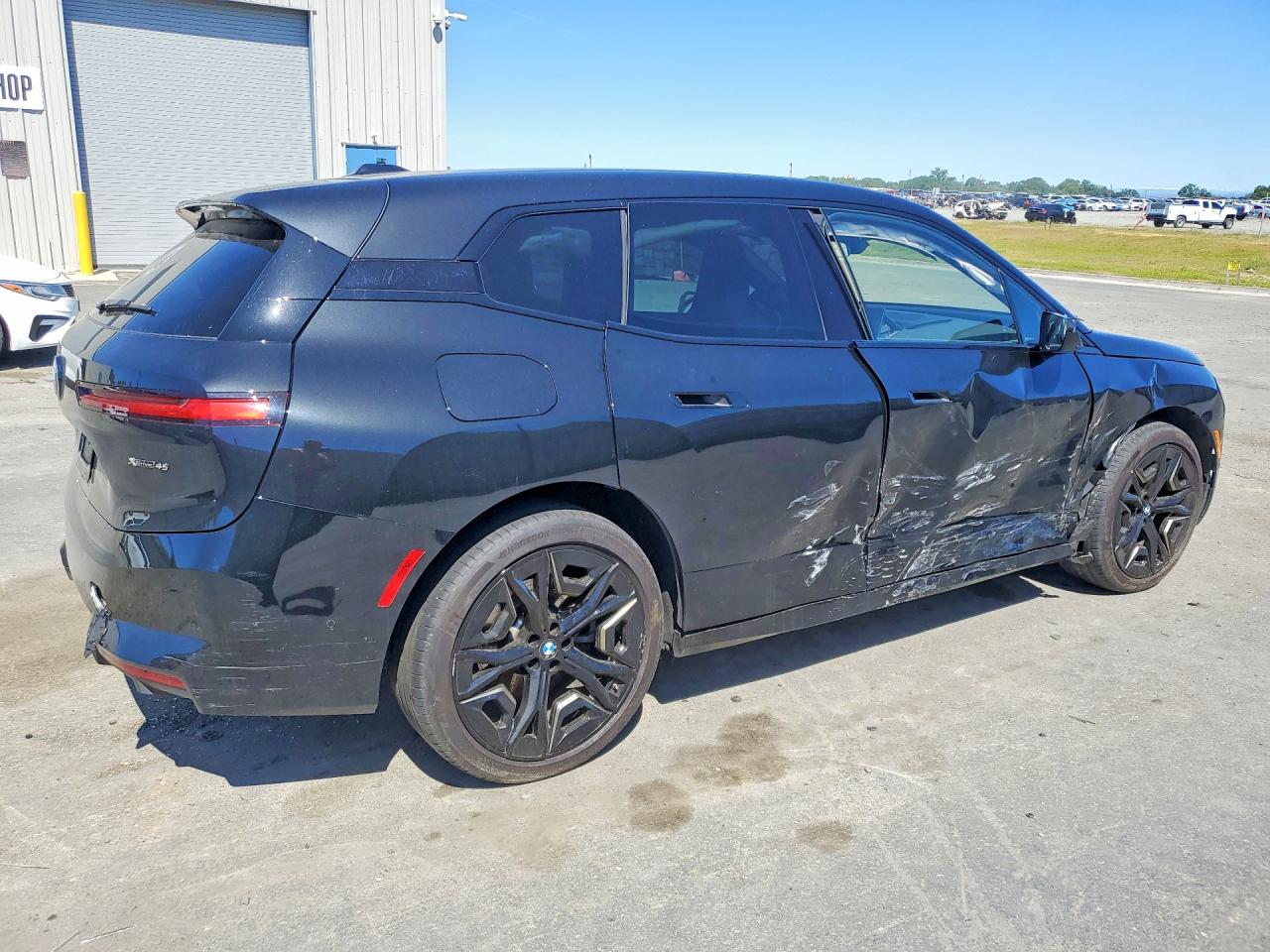 BMW iX Xdrive45