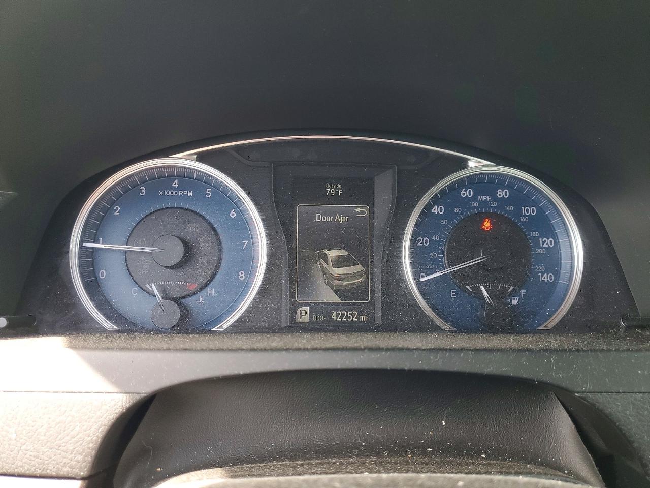 Toyota Camry Le