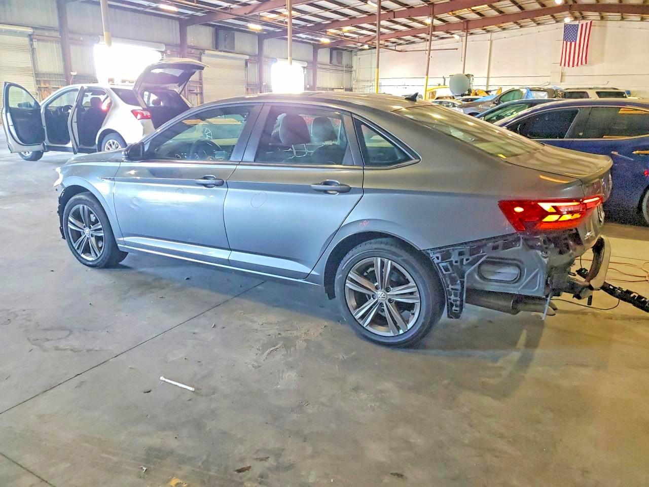 Volkswagen Jetta S