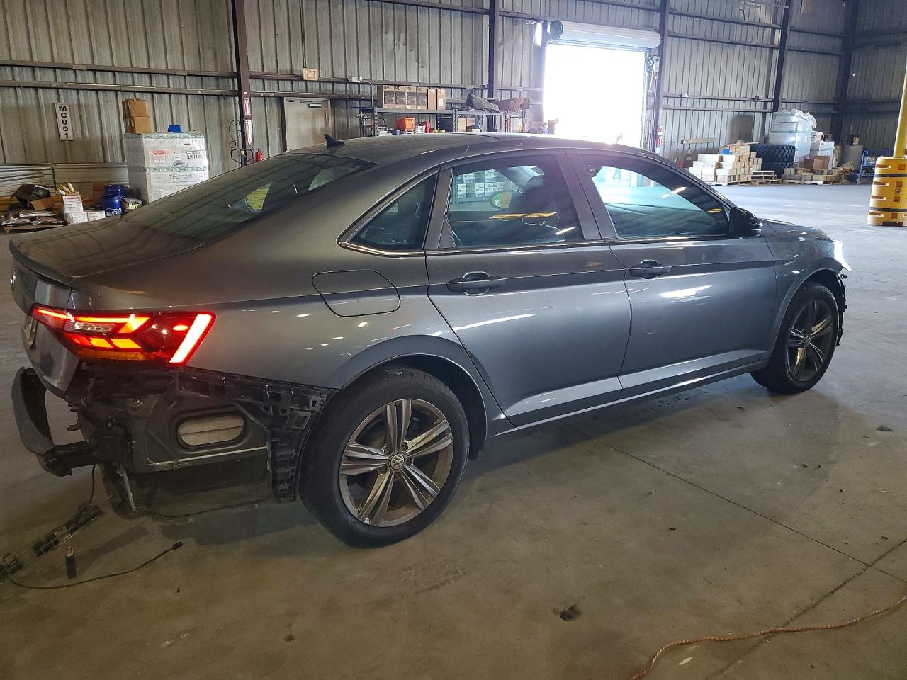 Volkswagen Jetta S