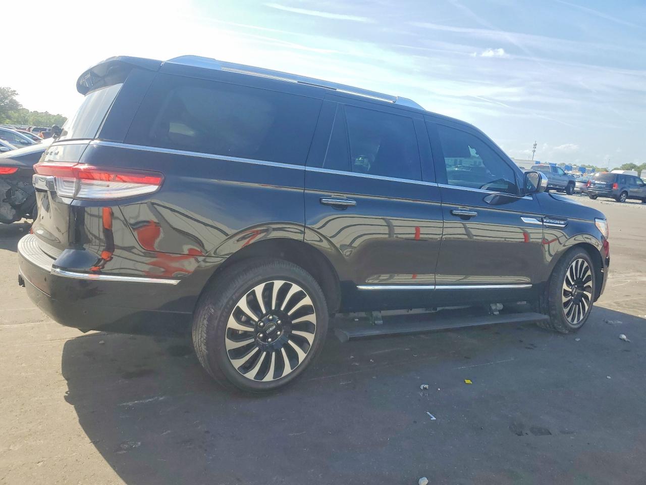 Lincoln Navigator Black Label