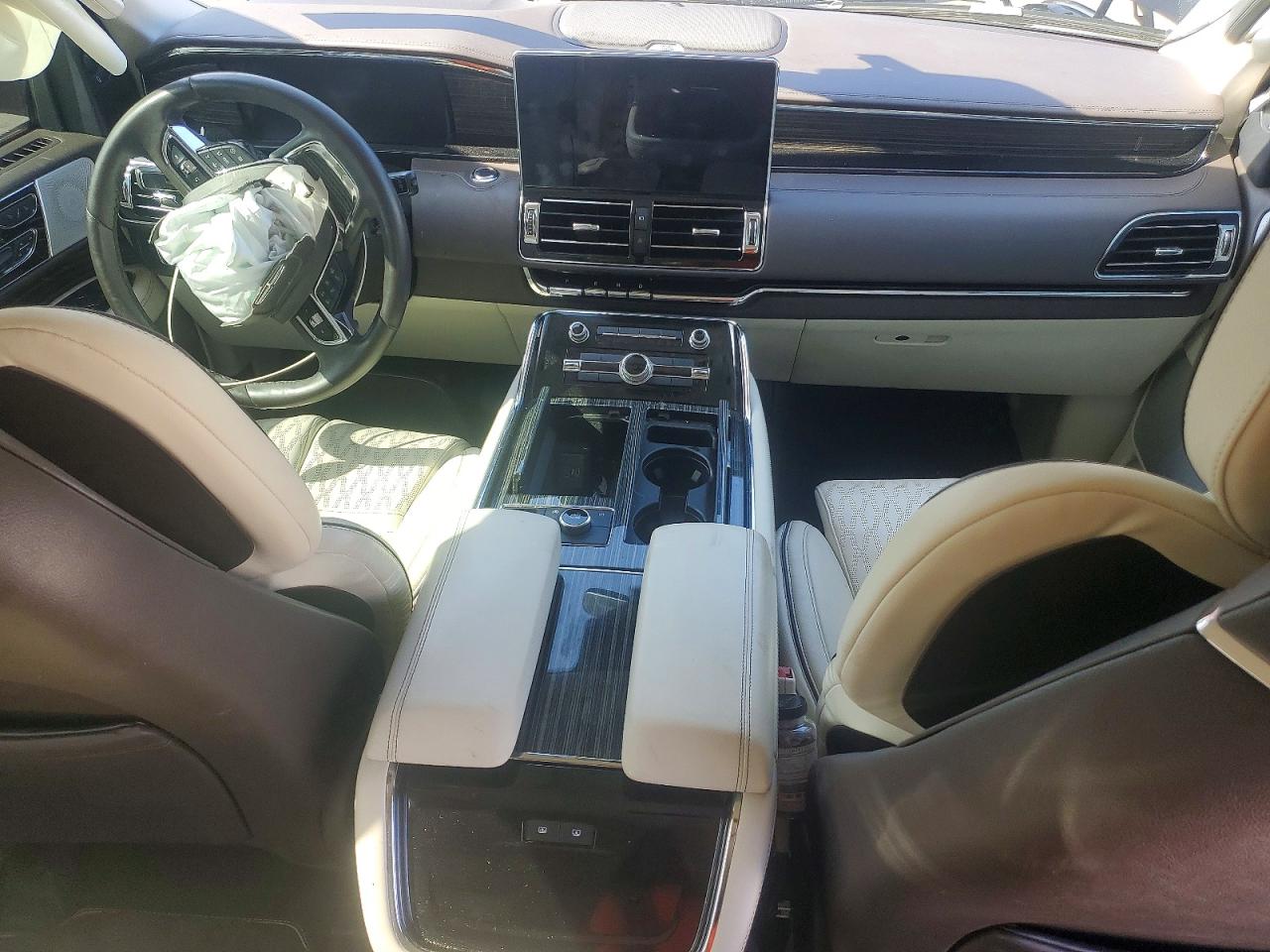 Lincoln Navigator Black Label