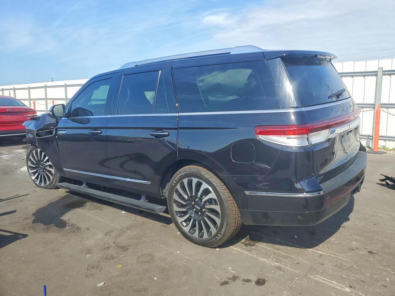 Lincoln Navigator Black Label